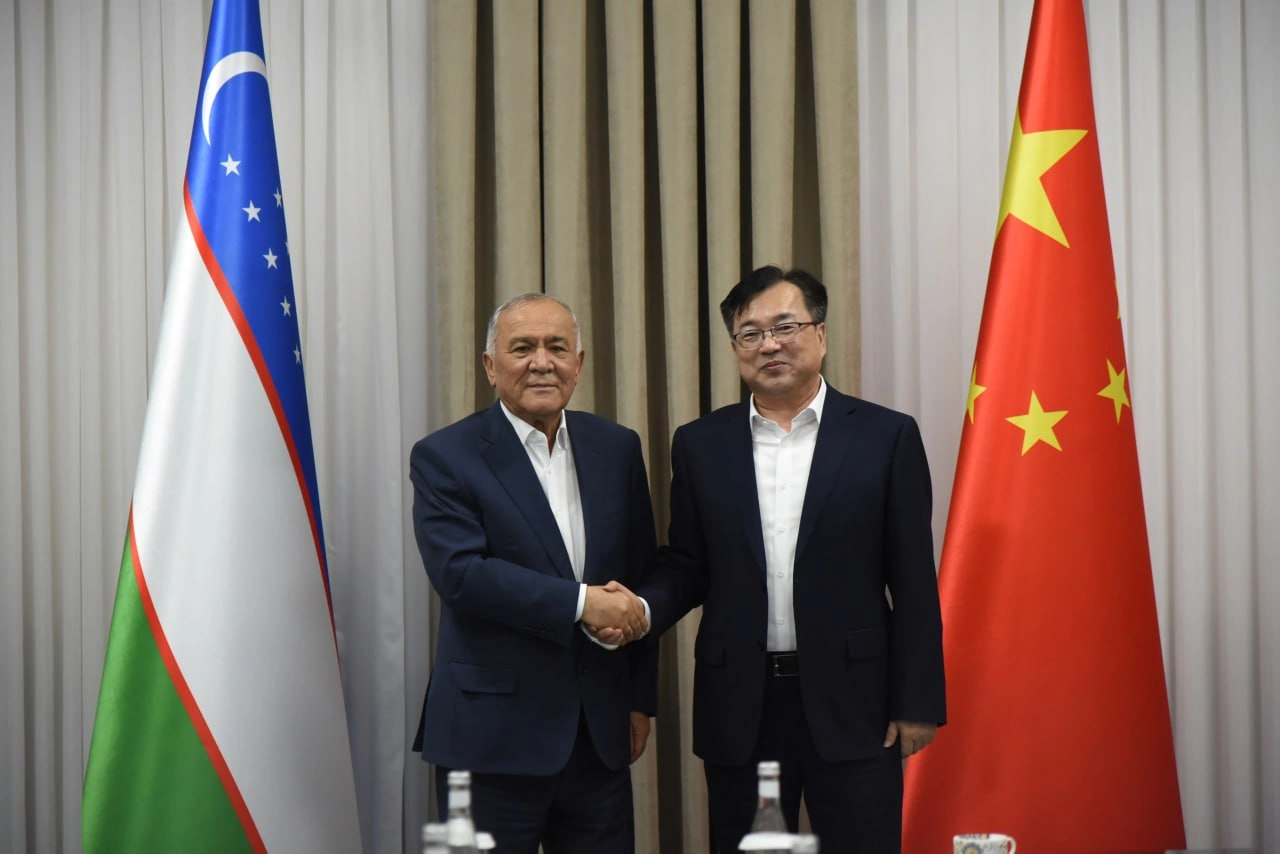 Uzbekistan, CNLC discuss oilfield co-op