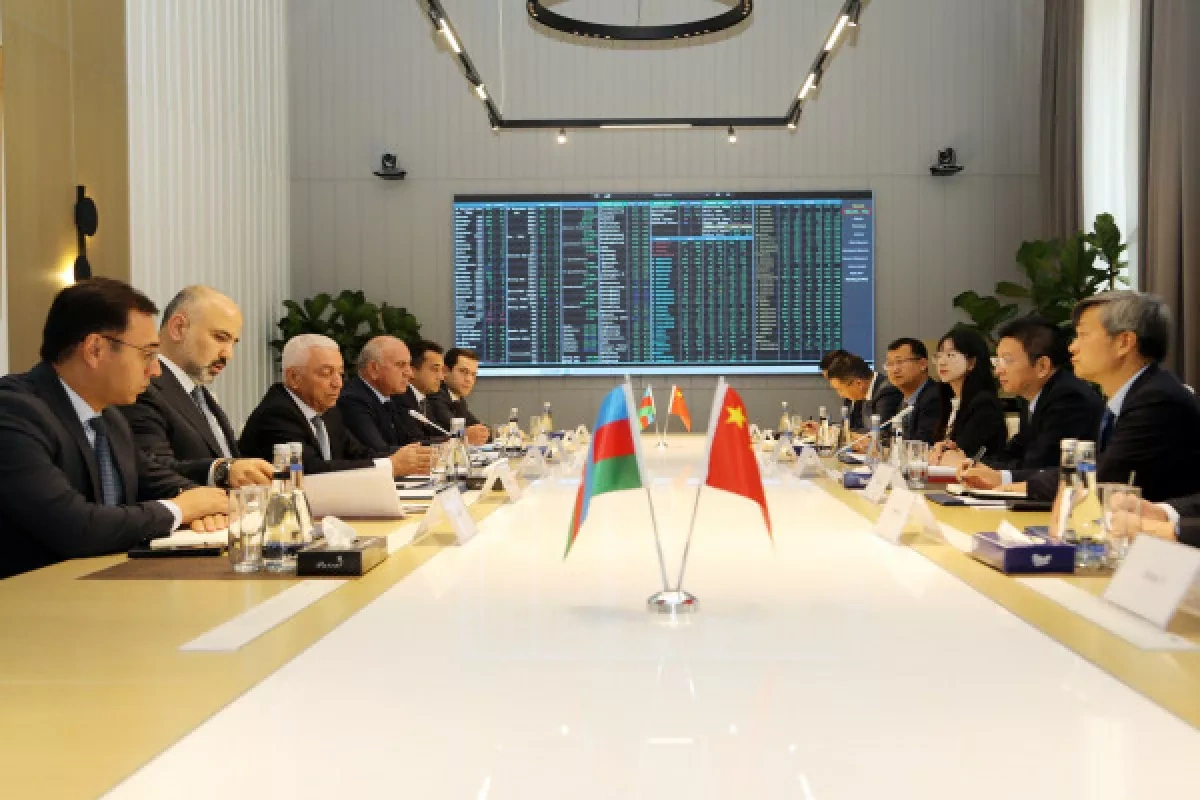 Baku, Beijing target stronger partnership in green energy