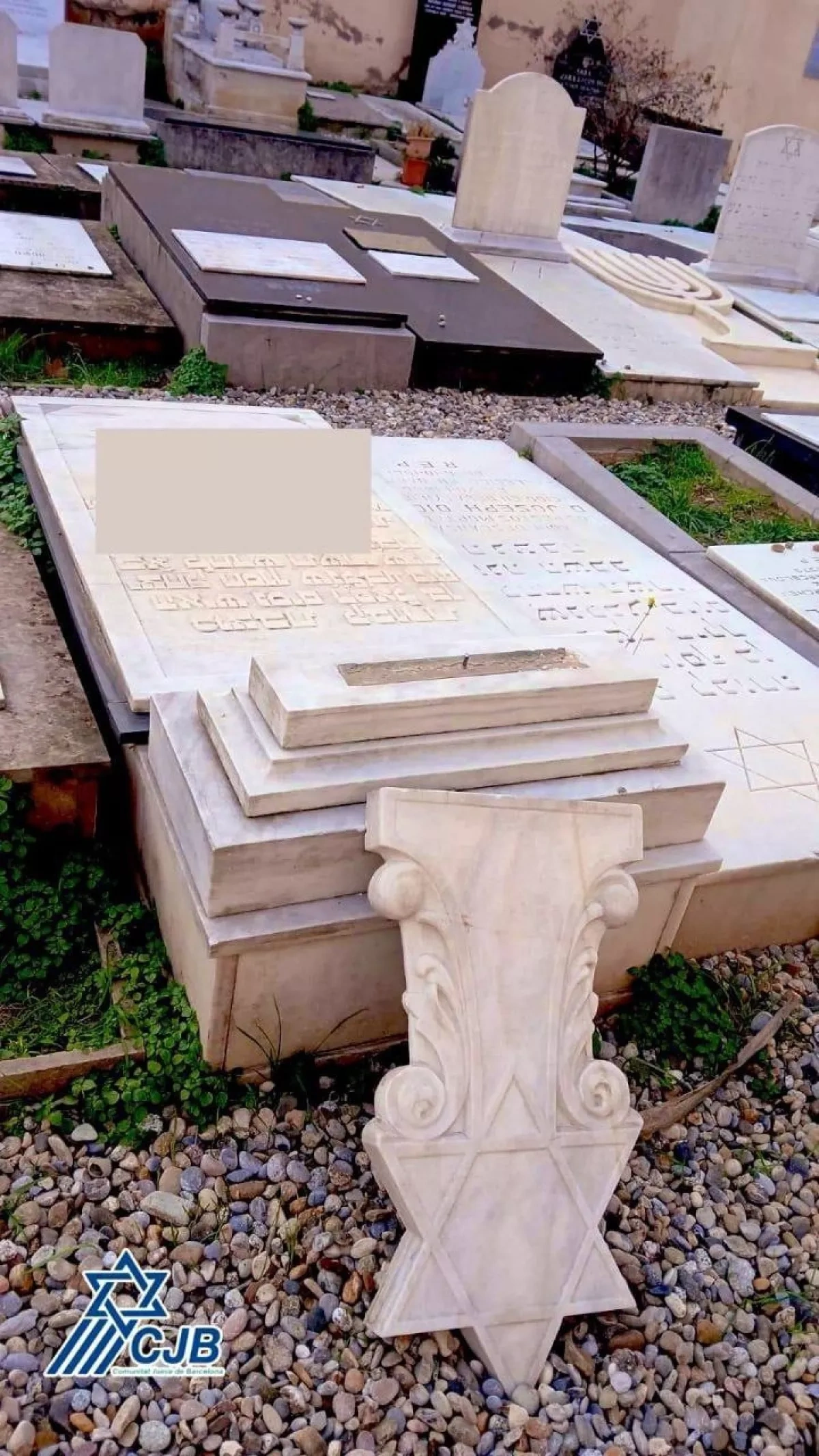 Israel condemns Spain after attackers vandalise Barcelona Jewish cemetery PHOTO
