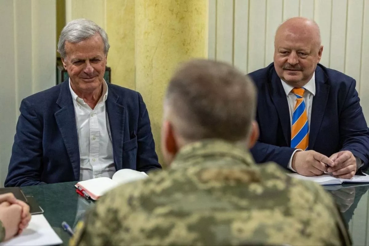 Ukraine appoints ex-NATO general as chief foreign military adviser photo