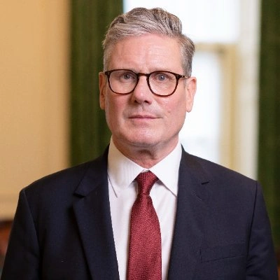 Keir Starmer urges Europe to take responsibility for its own defense