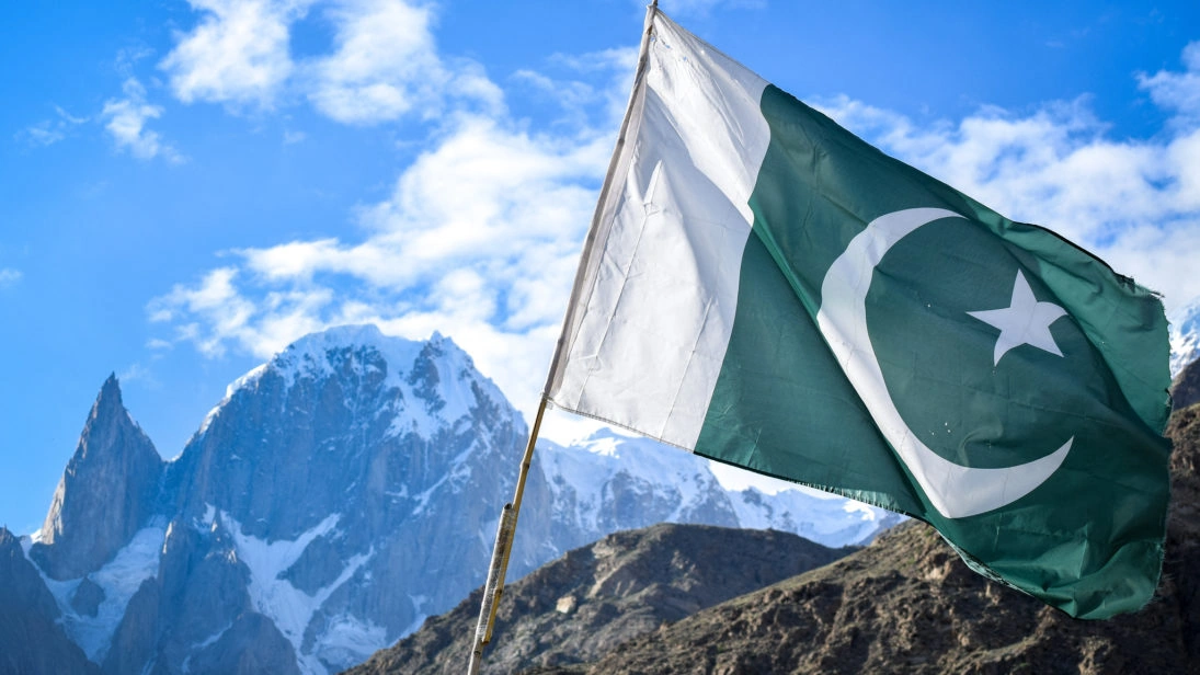 Pakistan says Indus Waters Treaty remains fully in force