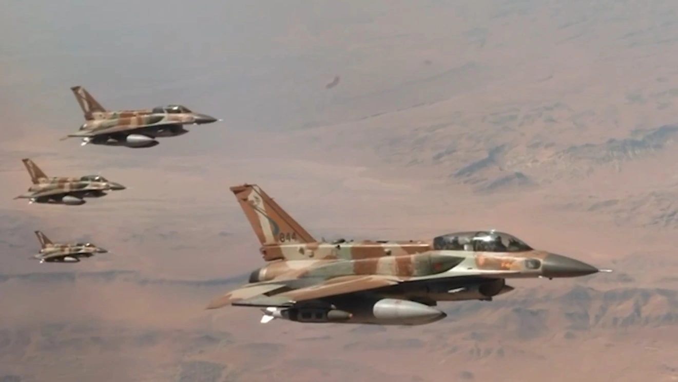Israeli army strikes Hezbollah command center (VIDEO)