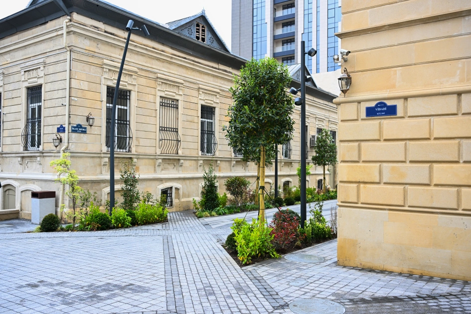 President Ilham Aliyev, First Lady Mehriban Aliyeva attend inauguration of Islam Safarli Street following reconstruction (PHOTO)