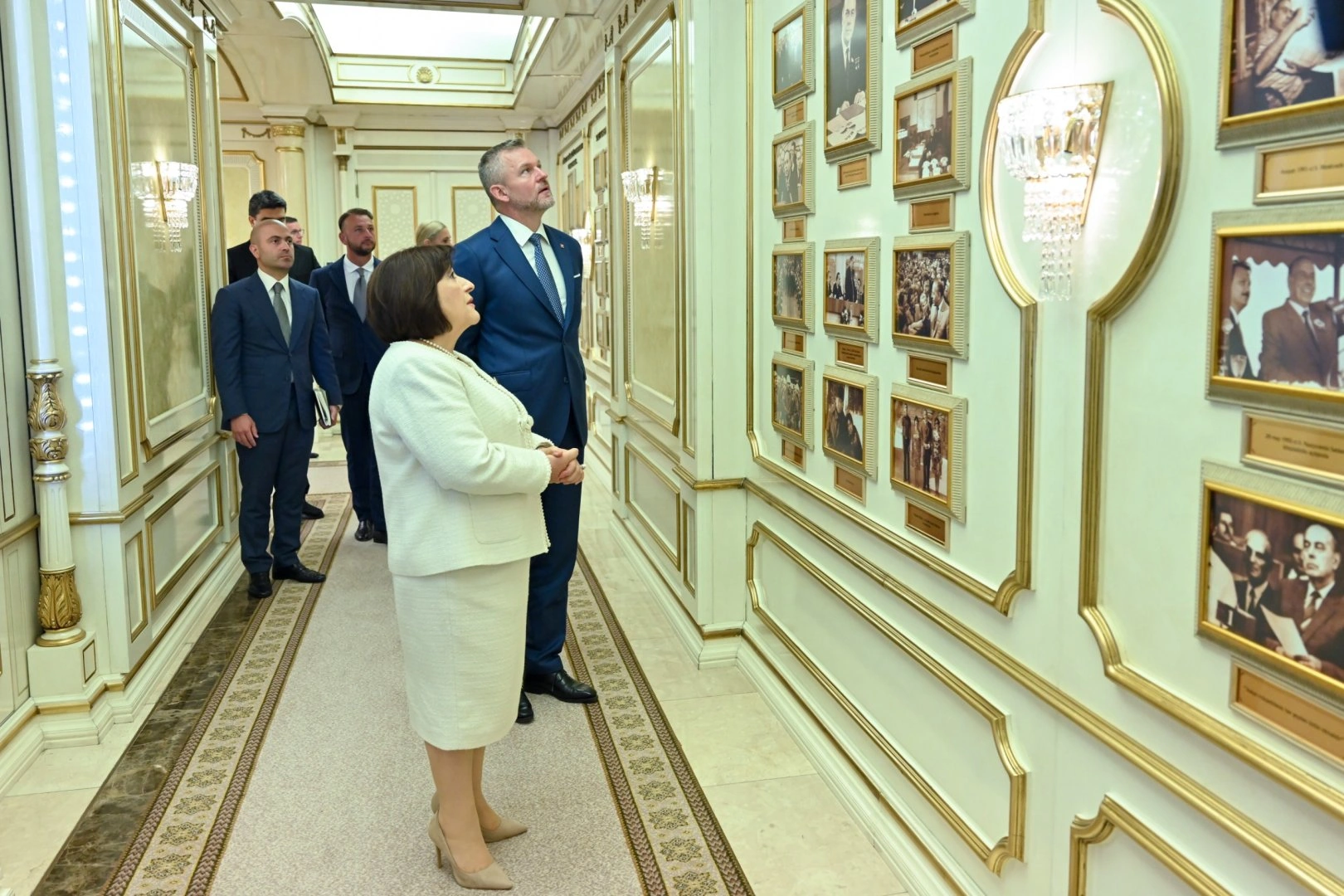 Azerbaijan’s Parliament Speaker meets with President of Slovakia (PHOTO)