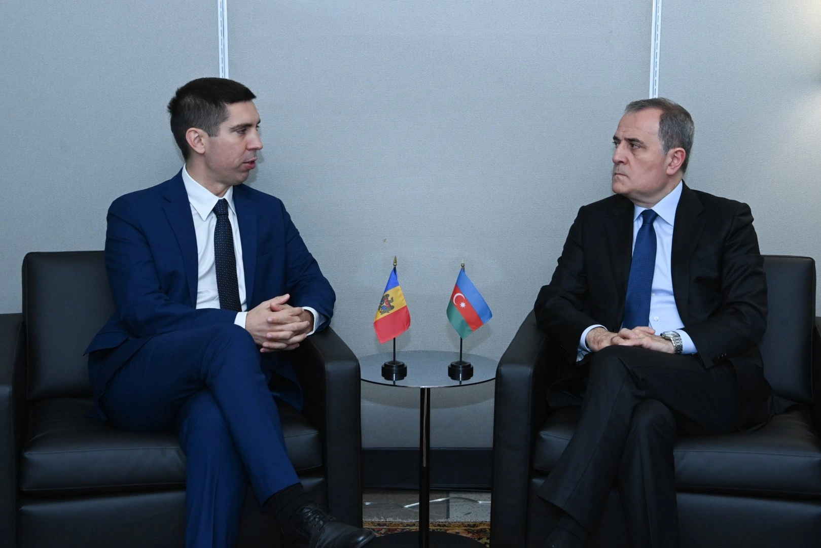 Azerbaijani and Moldovan MFAs discuss strategic partnership (PHOTO)
