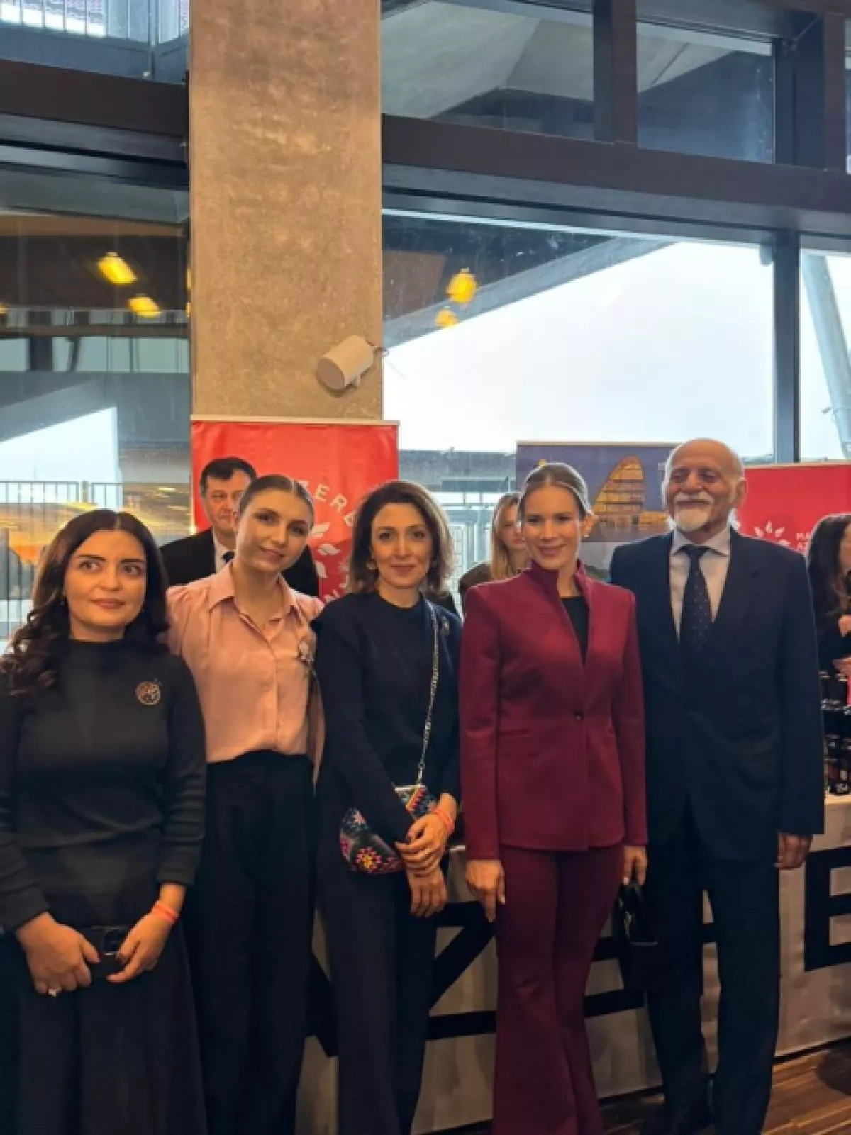 Poland’s first lady honors Azerbaijan’s cultural showcase at Warsaw Charity Bazaar PHOTO