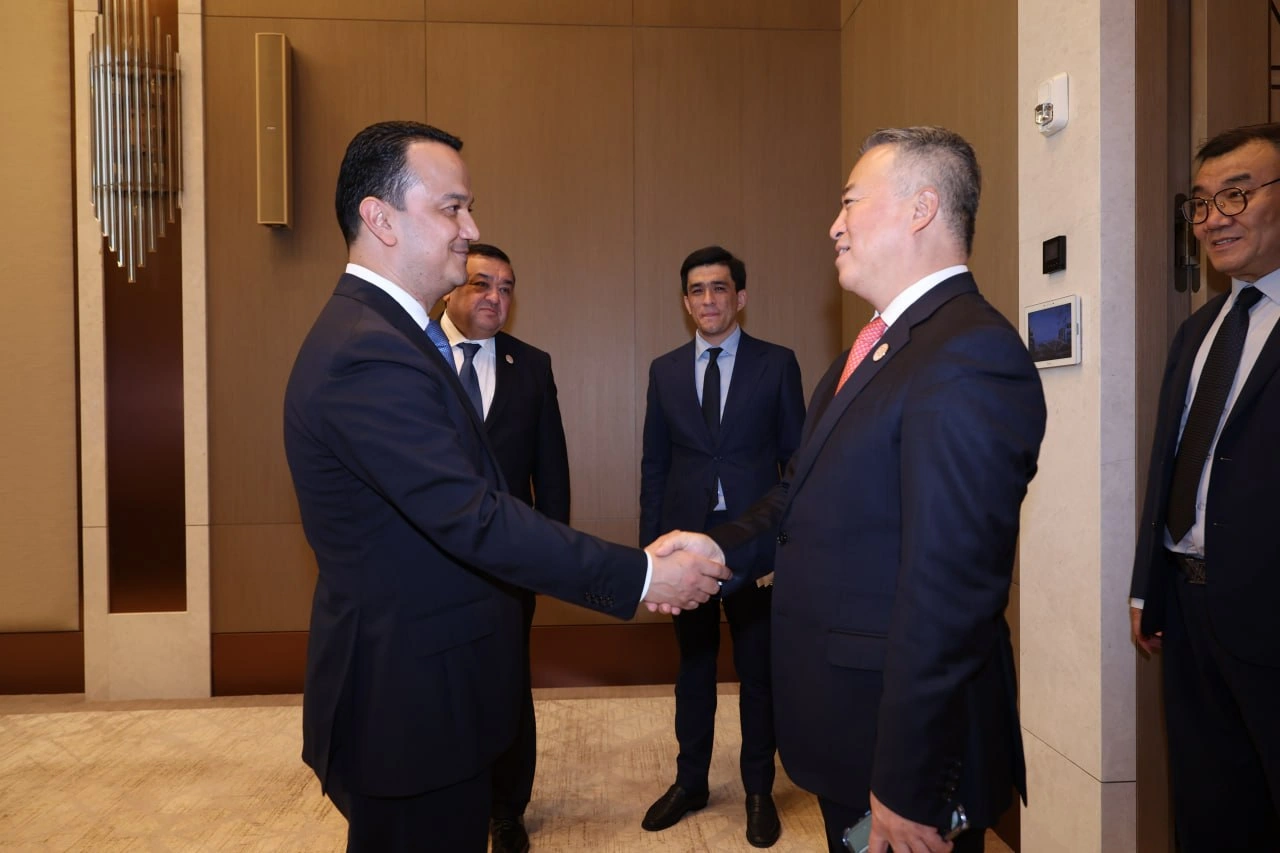 Uzbekistan seeks deeper partnership with China’s CAMCE on sustainable infrastructure