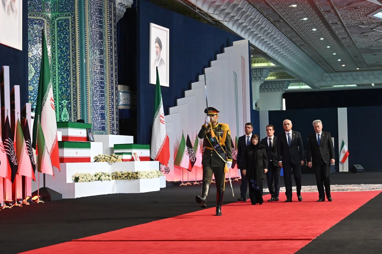 Azerbaijani delegation attends farewell ceremony for Seyyed Ali Khamenei (PHOTO)