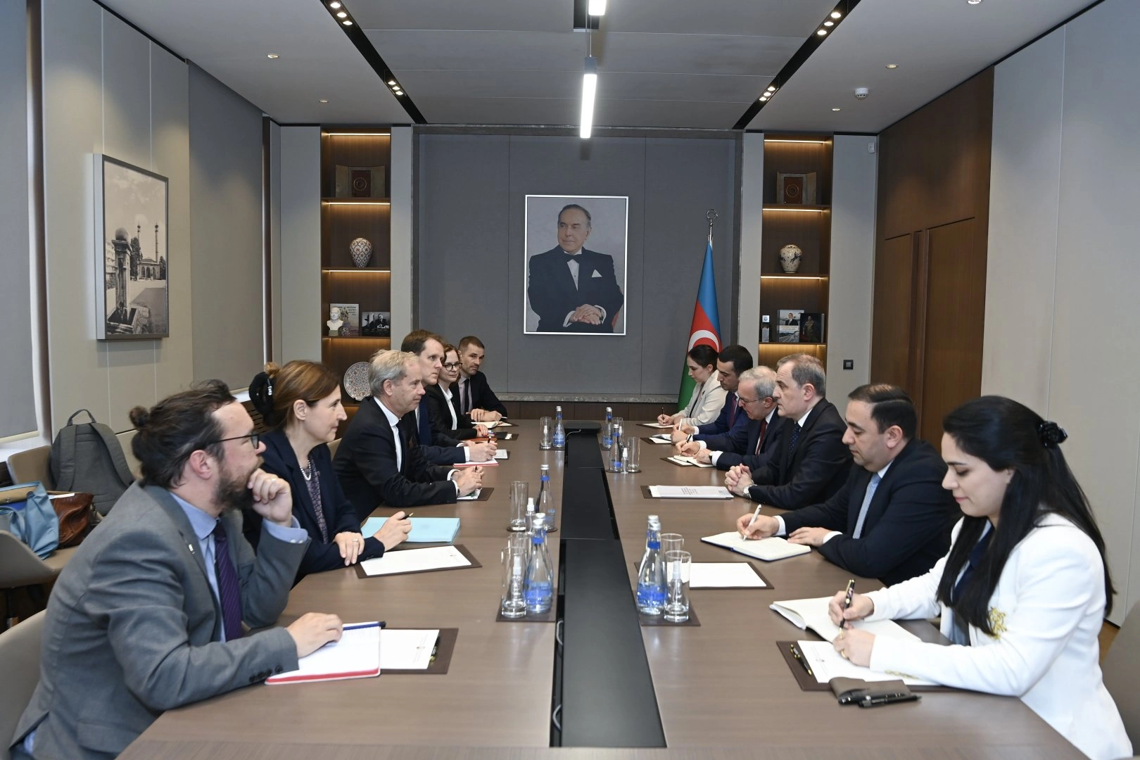 Azerbaijan holds high-level talks with EU on green energy, regional security (PHOTO)