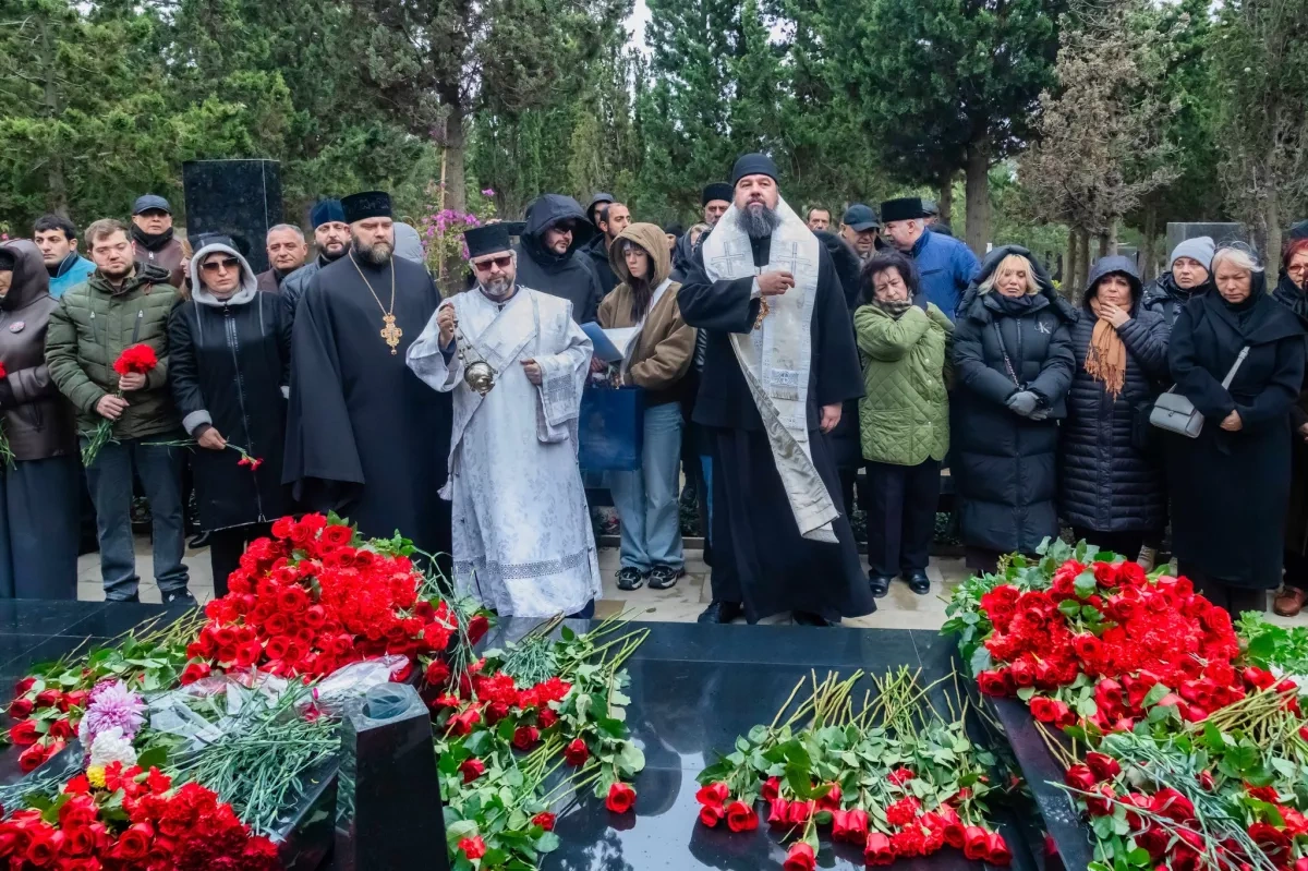 Orthodox bishop honors fallen AZAL crew on anniversary of tragic crash PHOTO