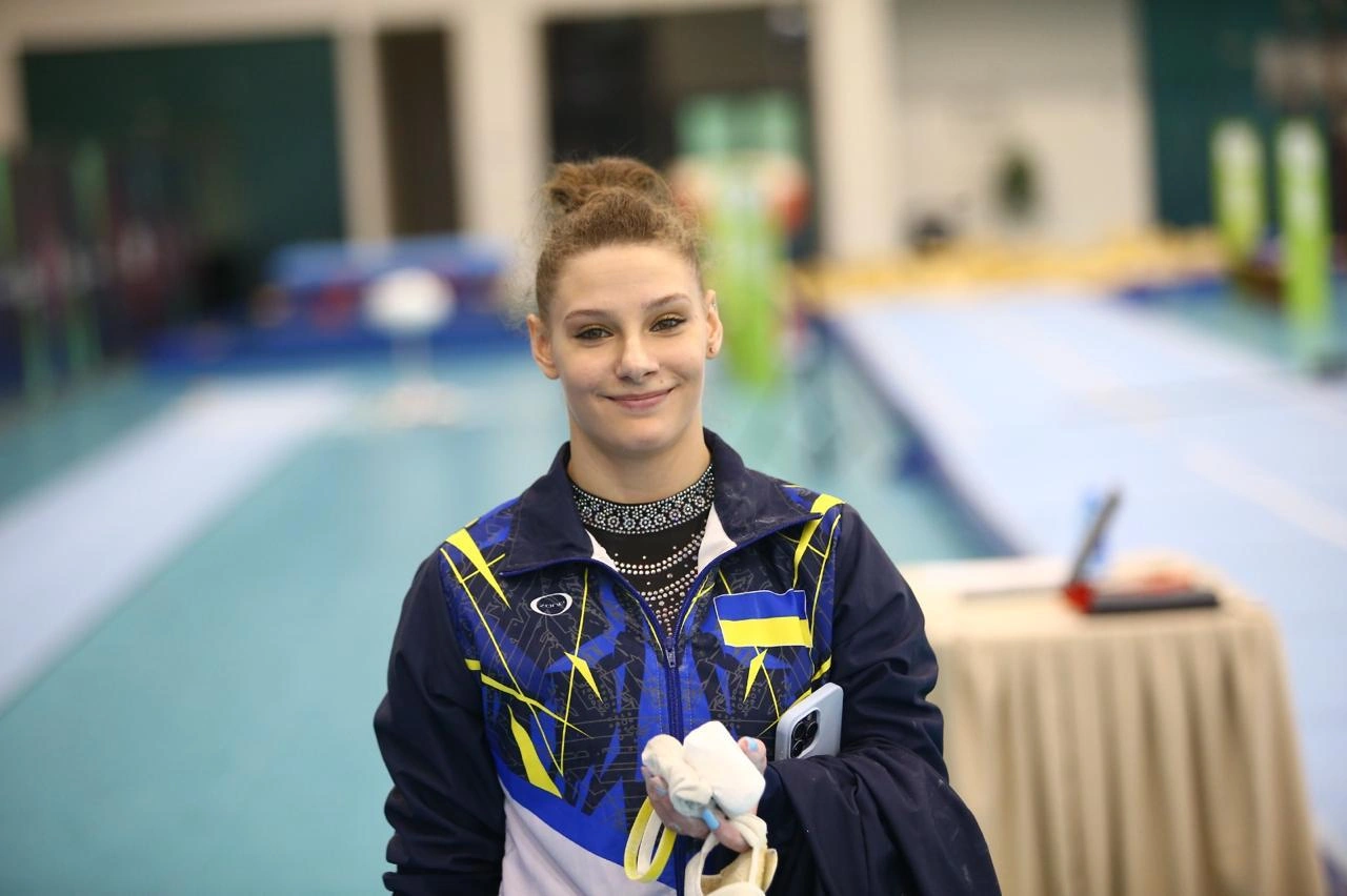 Azerbaijani gymnasts win medals at tournament in Baku (PHOTO)
