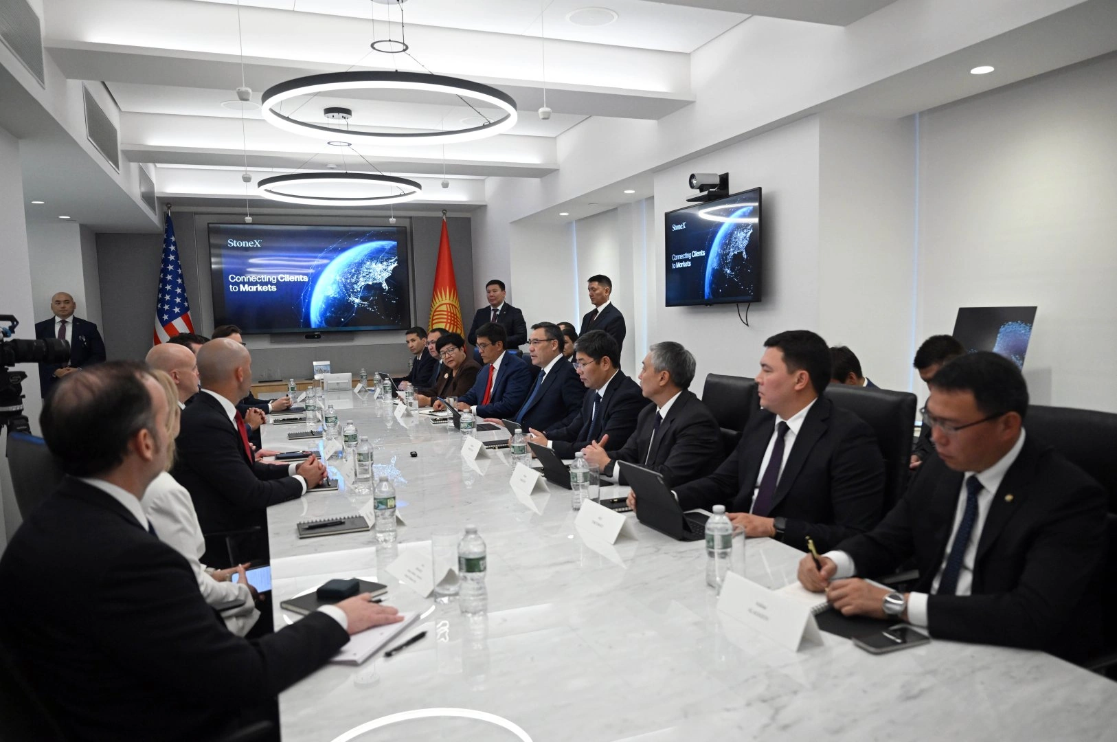 Kyrgyzstan, U.S.-based StoneX discuss expanding financial, commodity ties