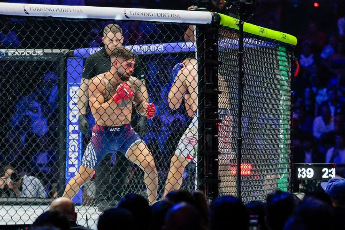 UFC CEO rejects future outdoor fights after White House event