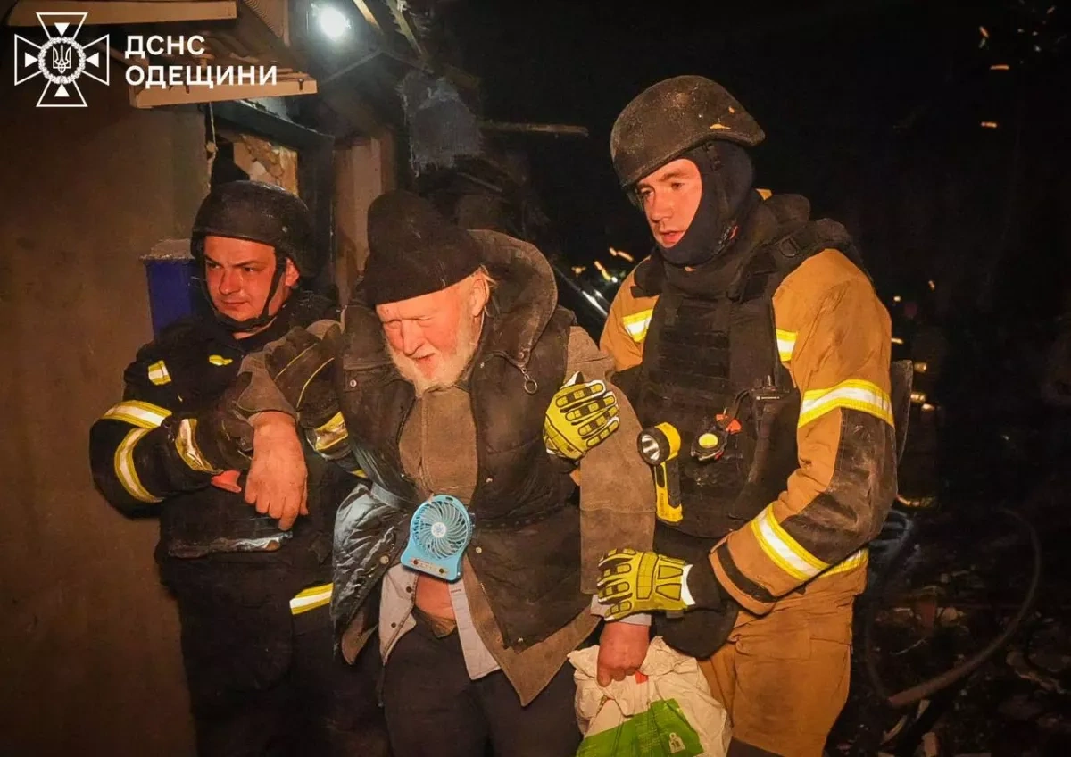 Ukraine: Shelling of residential buildings in Odesa leaves dead and injured PHOTO