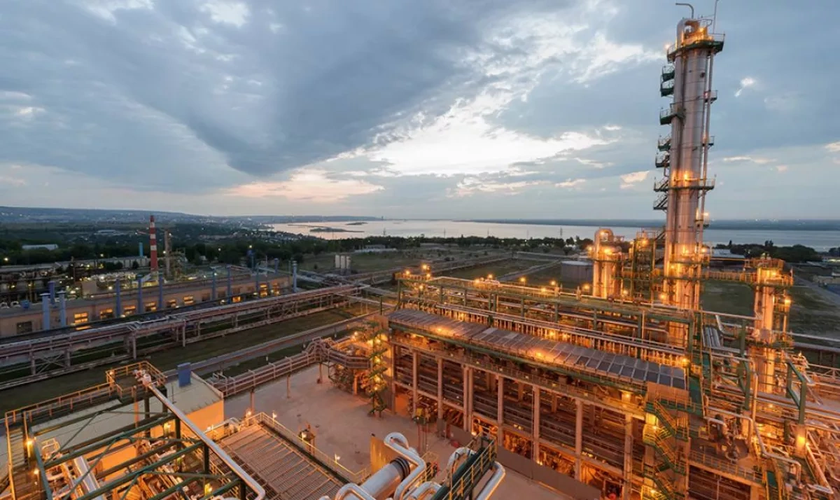 ASTRA: Saratov Oil Refinery suspends operations after Ukrainian attack