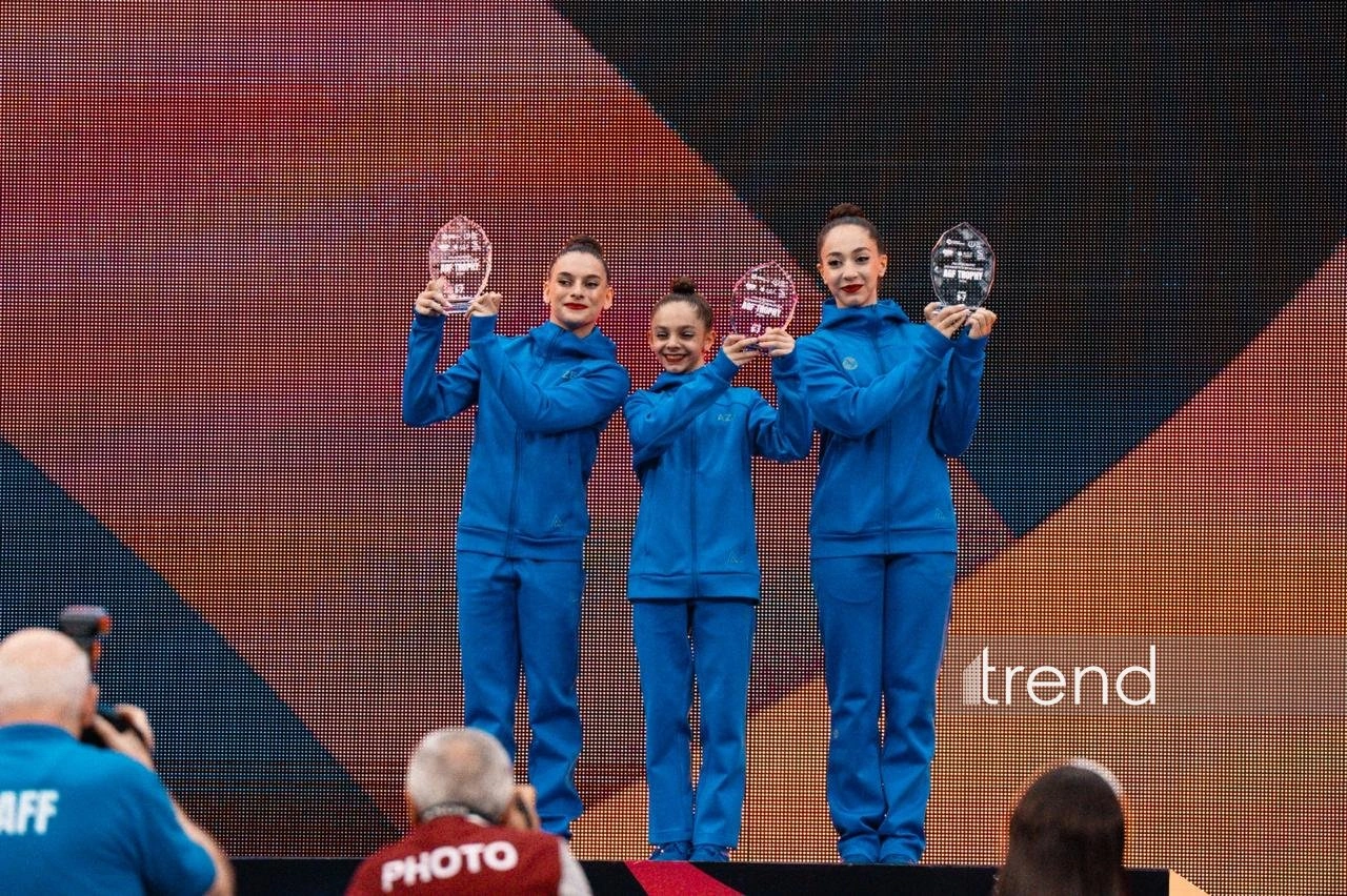 Triple pride in arena: Azerbaijani anthem played 3 times (PHOTO)
