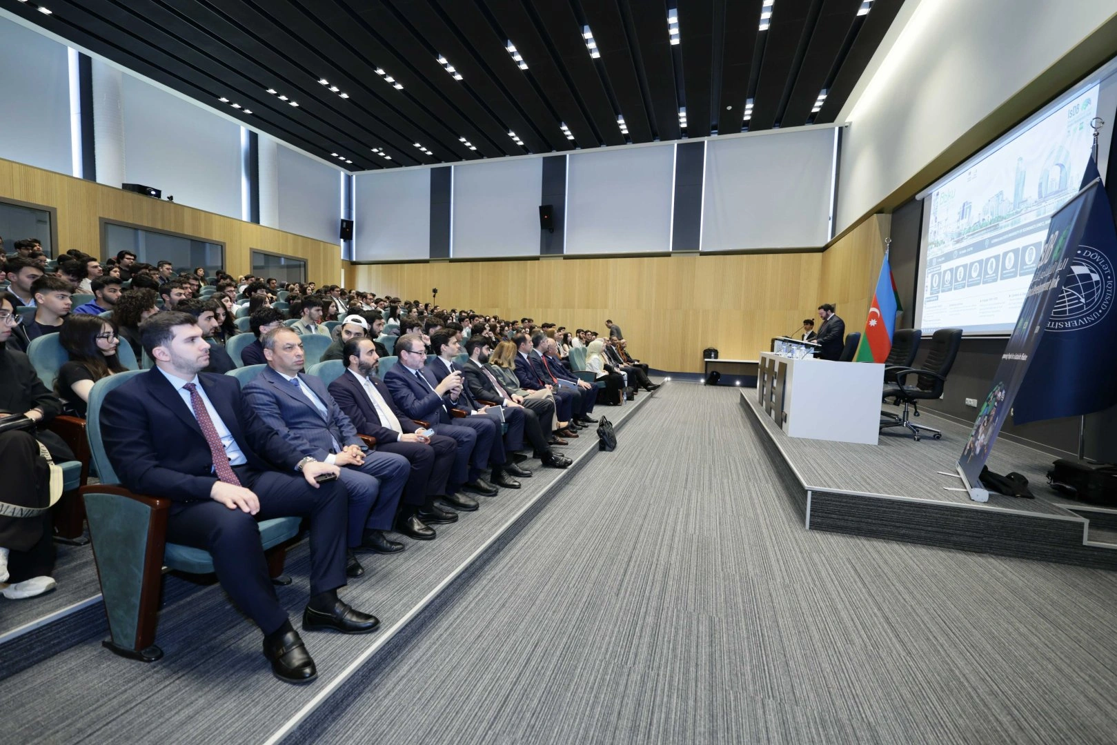 UNEC hosts Islamic Development Bank Group Youth Roadshow (PHOTO)