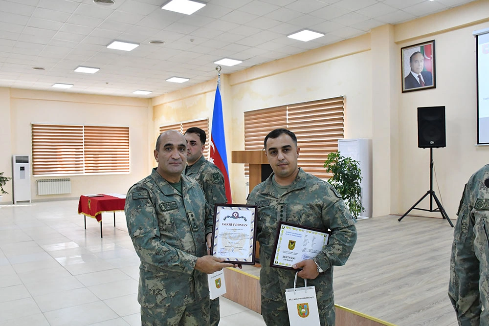 Azerbaijan Army holds officer development course graduation ceremony (PHOTO)