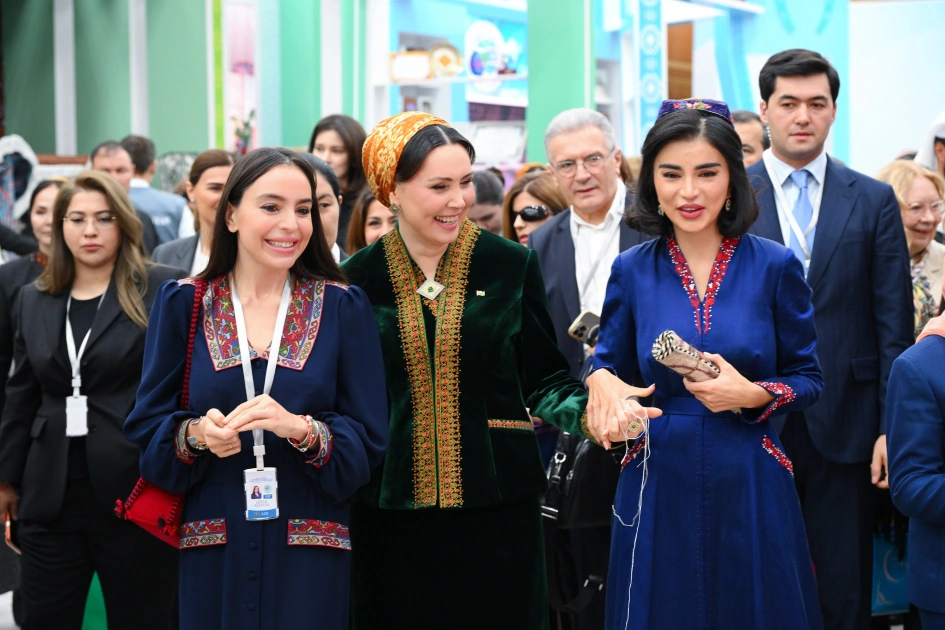 Heydar Aliyev Foundation VP Leyla Aliyeva participates in international conference in Turkmenistan (PHOTO)