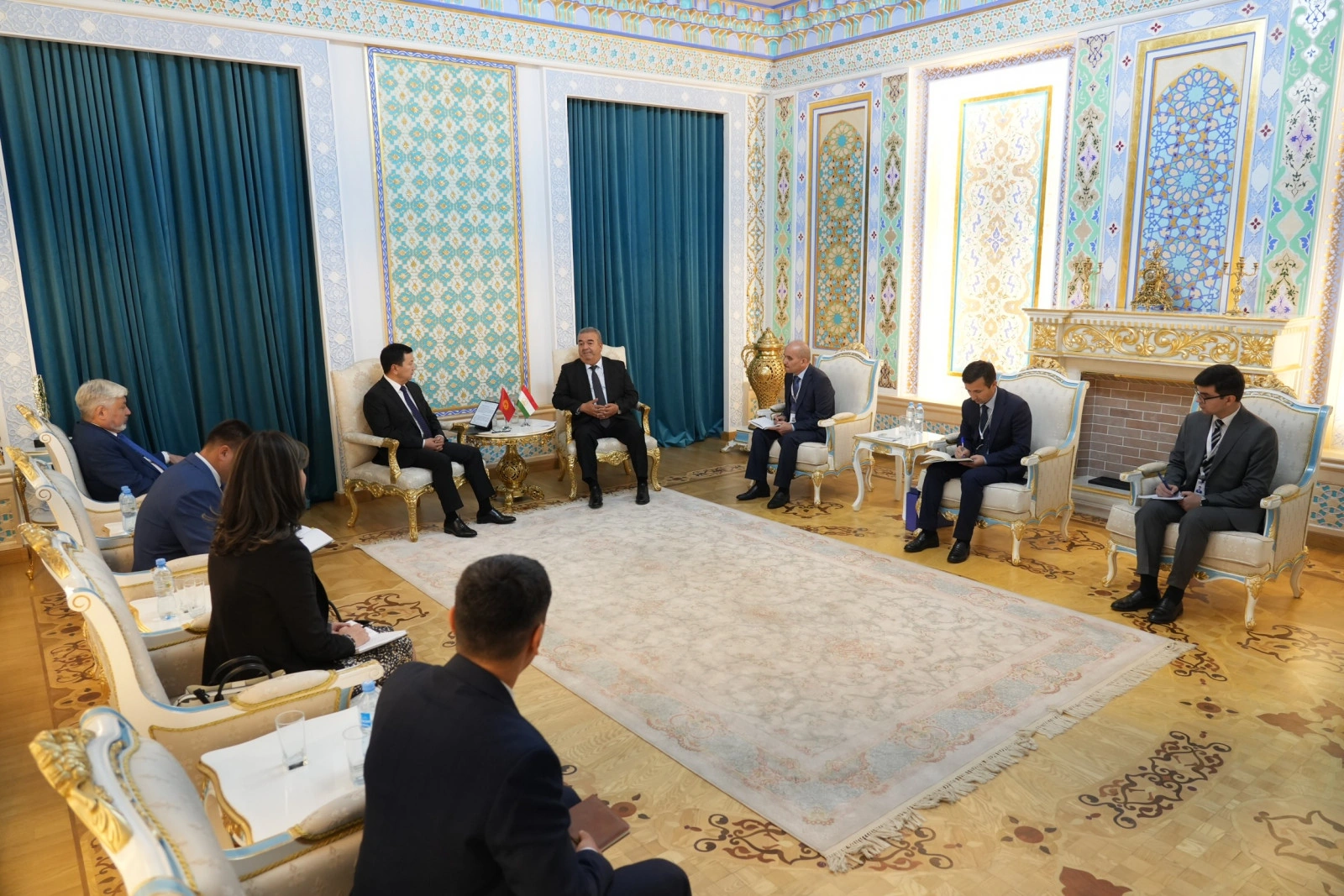 Kyrgyzstan, Tajikistan discuss deepening agricultural cooperation