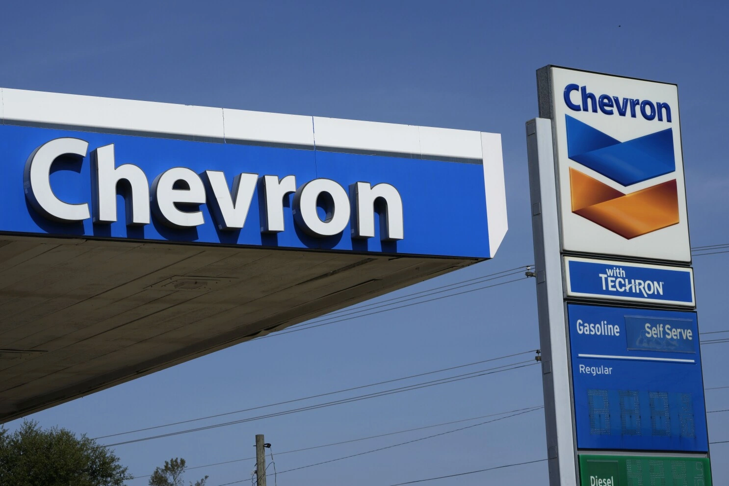 Chevron unveils next-generation Techron fuel additive