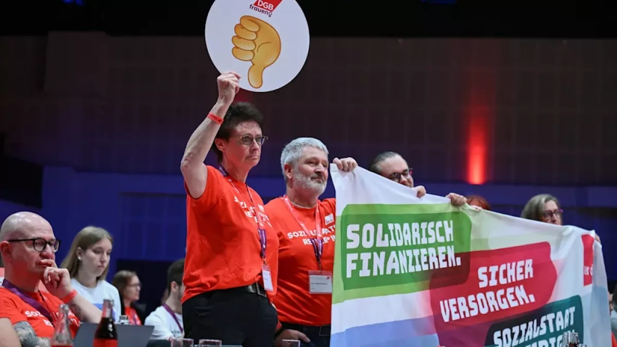 Germany against the Chancellor Review by Teymur Atayev