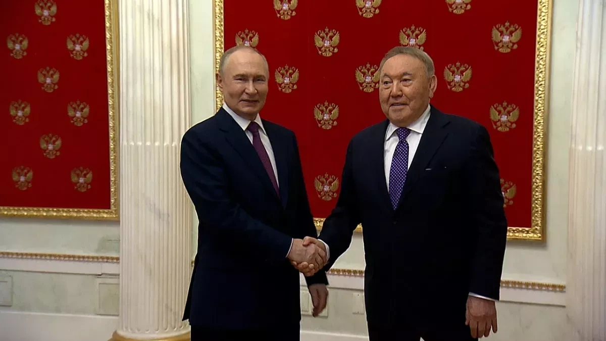 Putin meets former Kazakh president in Moscow