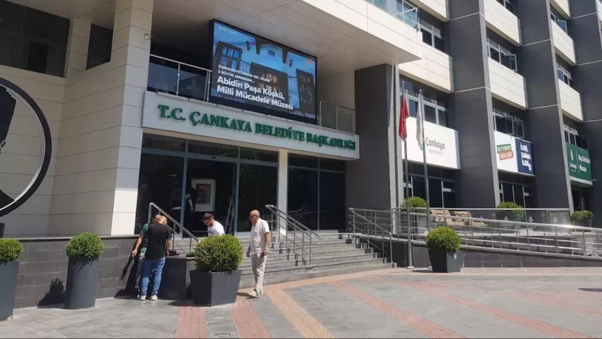 Ankara district mayor named in major corruption investigation