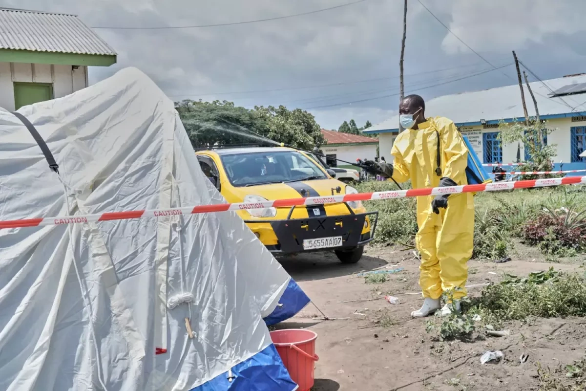DR Congo screens 200 boat passengers after suspected Ebola death