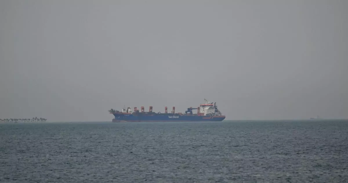 Tehran develops vetting system as Hormuz traffic plunges 95%