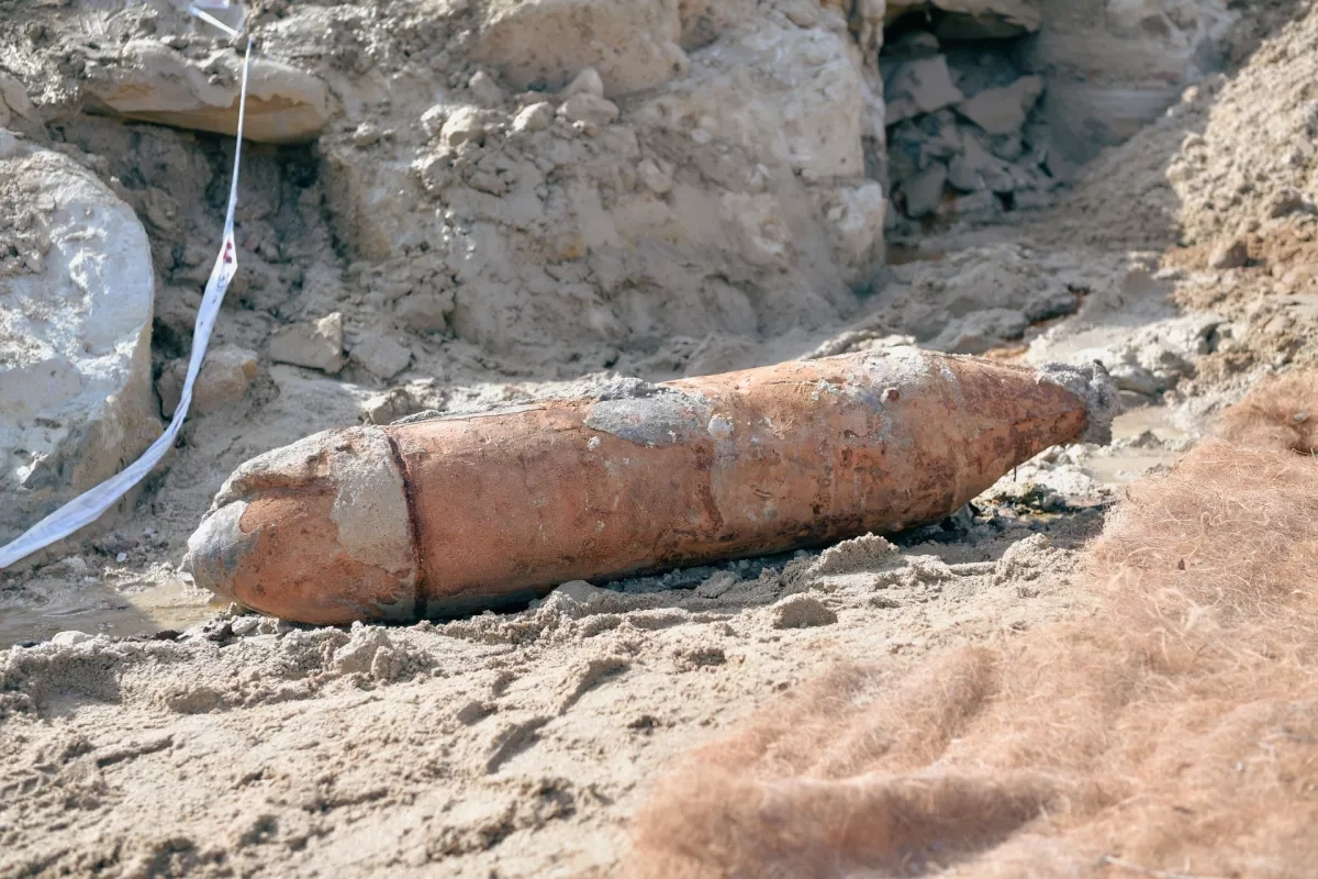 Unexploded WWII bomb finds in Netherlands, Poland trigger security precautions
