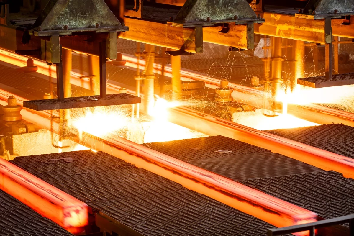 Steel overcapacity threatens industrial competitiveness, OECD warns