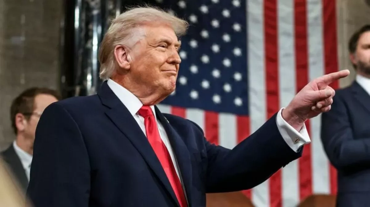 Trump says Cuba “will fall soon,” signals focus on Iran first