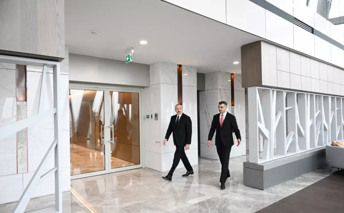 Azerbaijani president inaugurates new Central Bank administrative building PHOTO