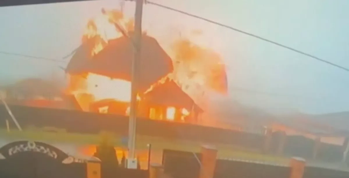 Gas explosion destroys house in Russia’s Belgorod region, one injured Video