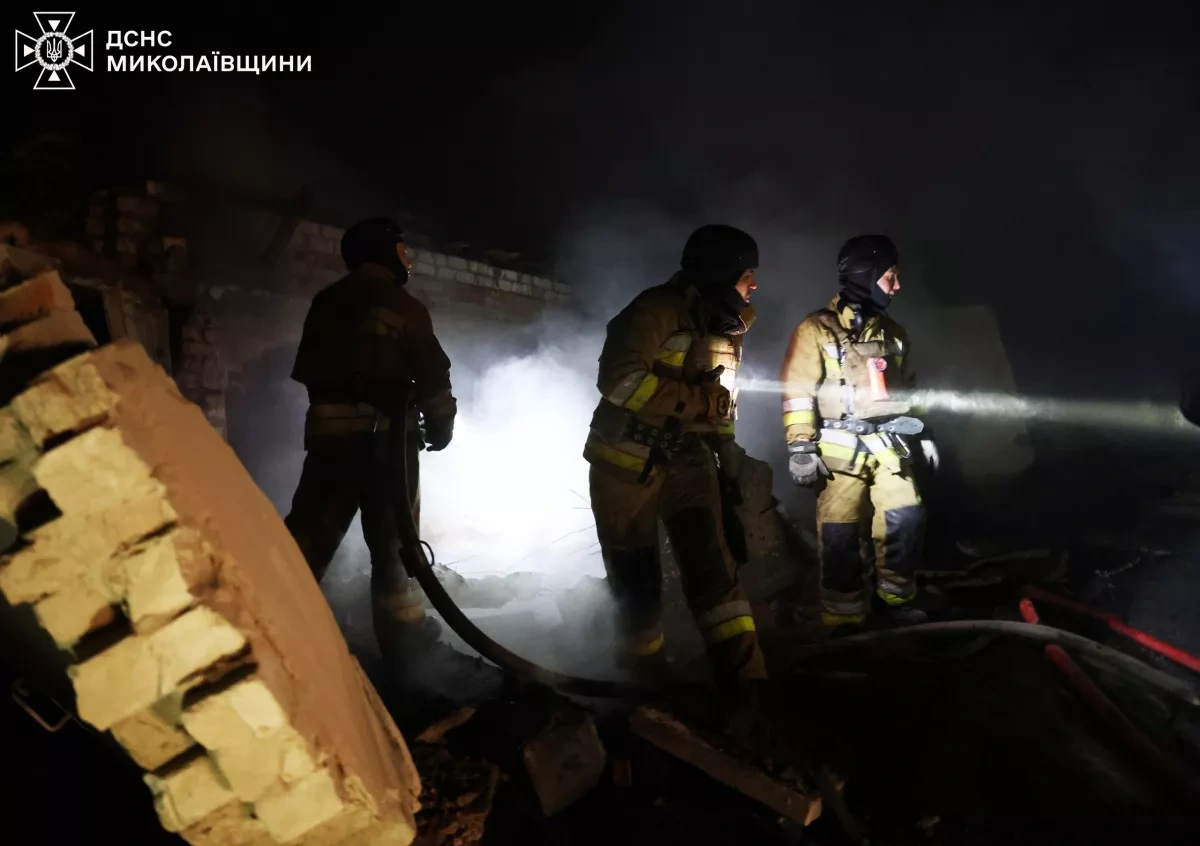Russian drones damage civilian infrastructure in Ukraine's Mykolaiv photo