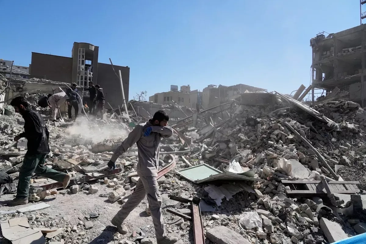 Iranian cleric accuses US of using "terrorist methods" video