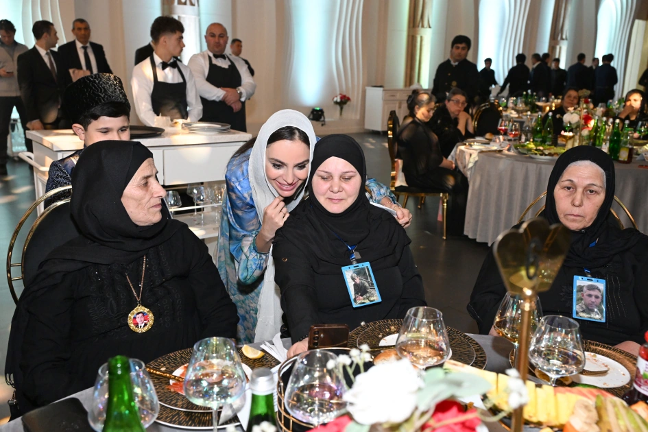 Leyla Aliyeva attends iftar dinner held with participation of martyrs’ mothers