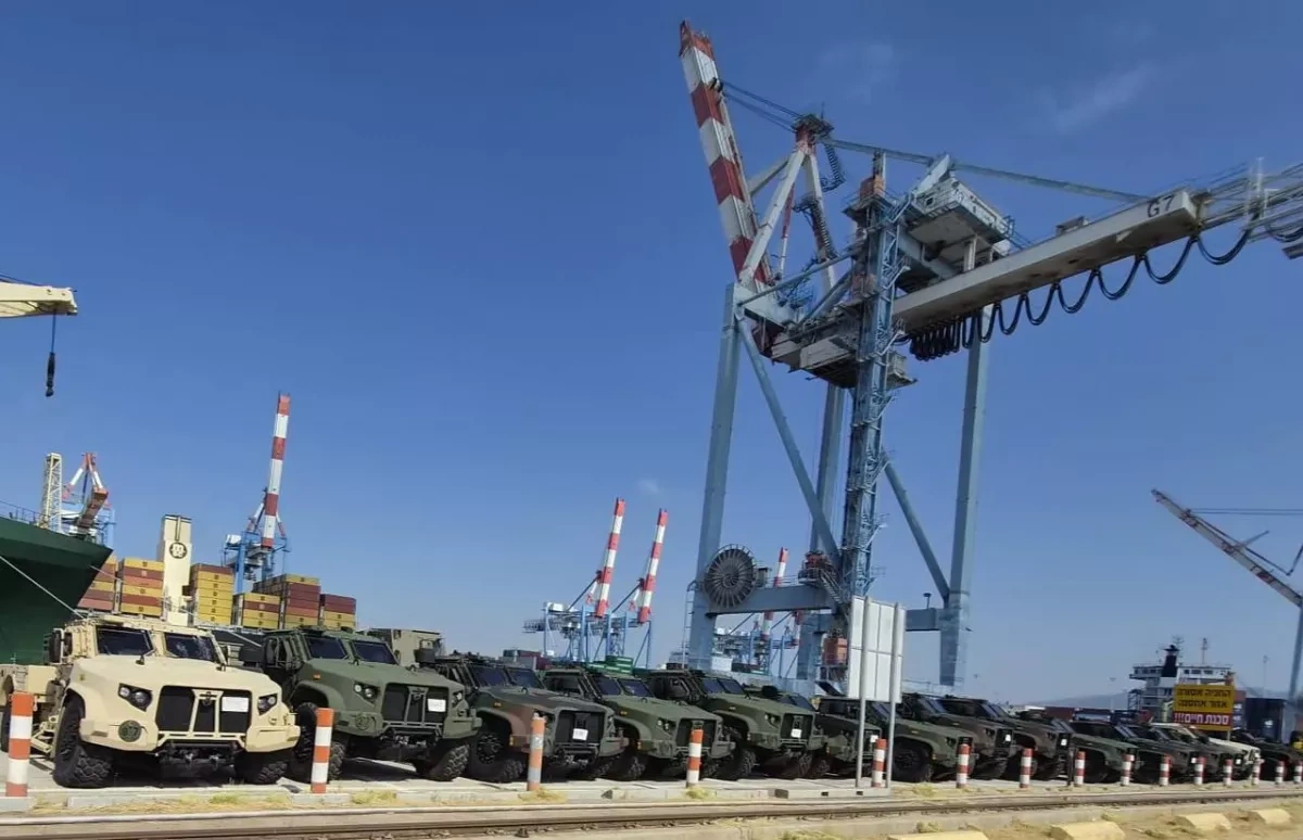 Israel unloads thousands of tons of military gear at Haifa Port PHOTO