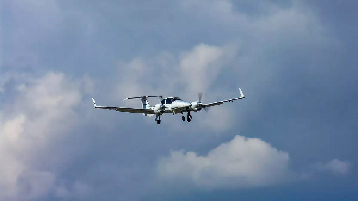 Light aircraft crashes on private property in Australia, killing two PHOTO