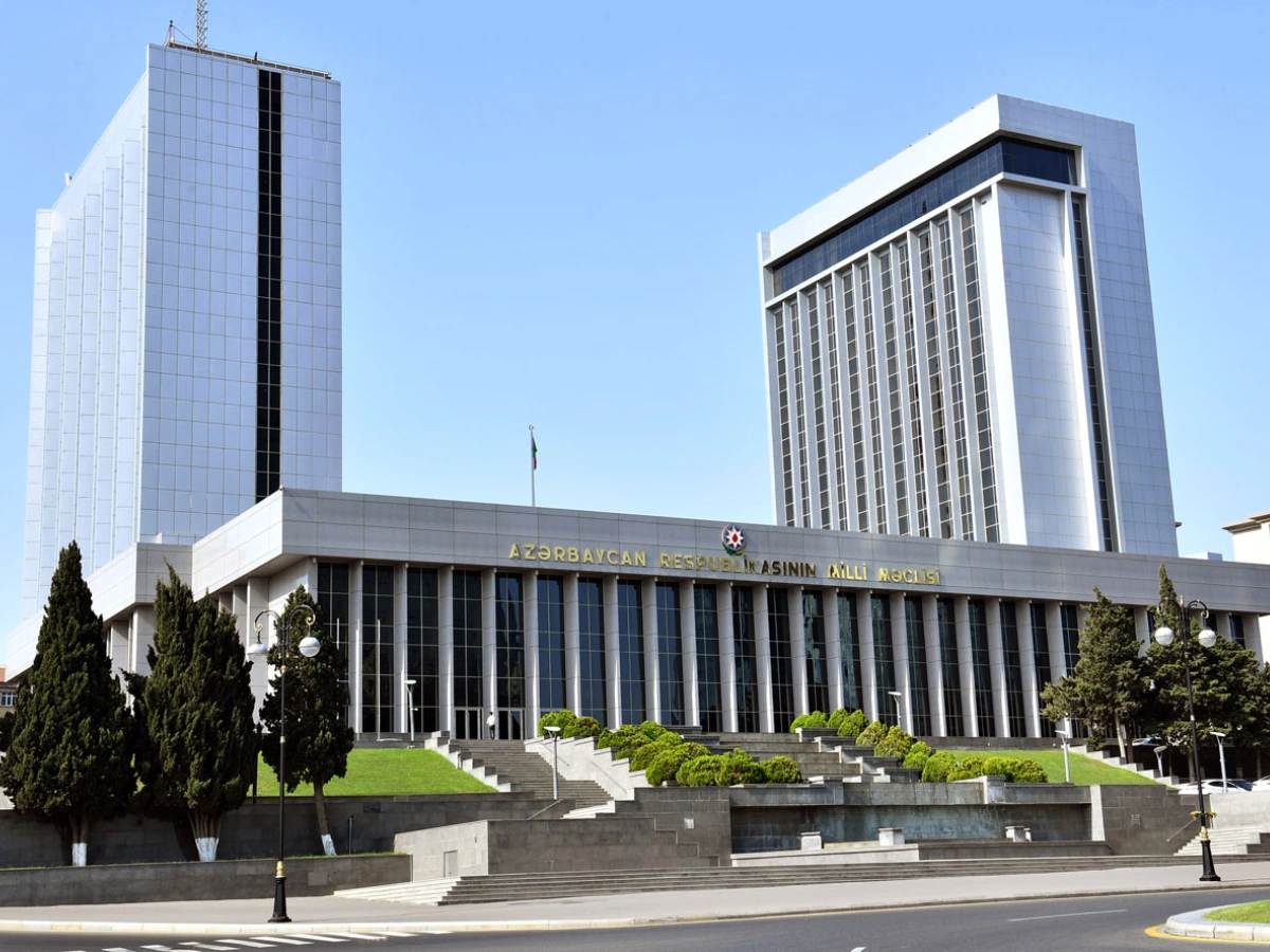 Azerbaijani parliament runs over AI role in fight against climate change