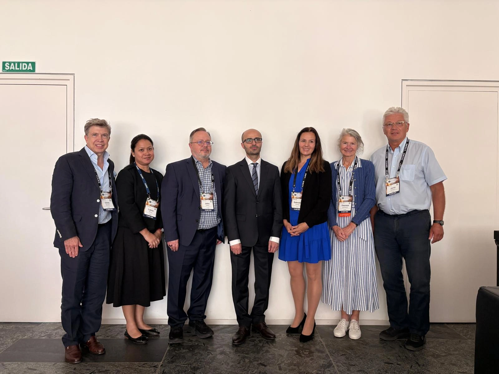 Azerbaijan's Information and Communication Technologies Agency and ICANN seal MoU (PHOTO)