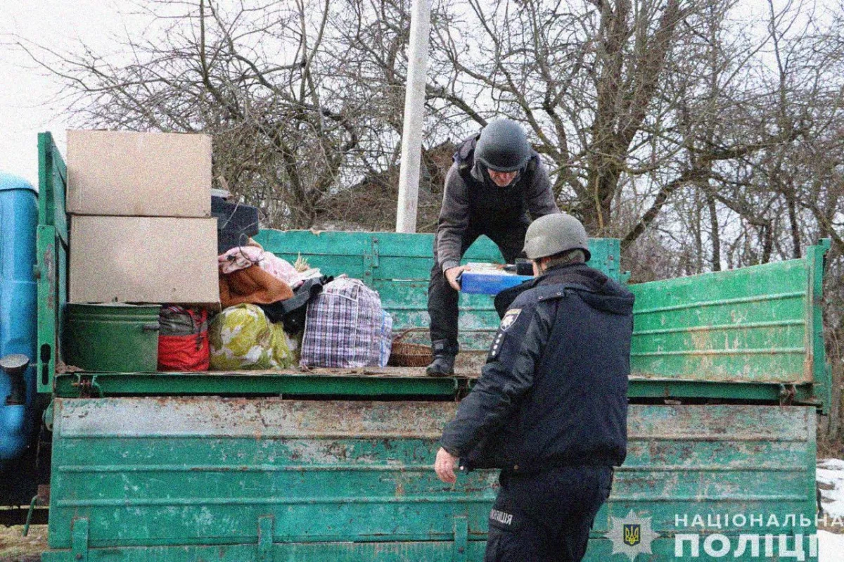 Ukraine orders mandatory evacuation from 14 border villages over daily shelling PHOTO