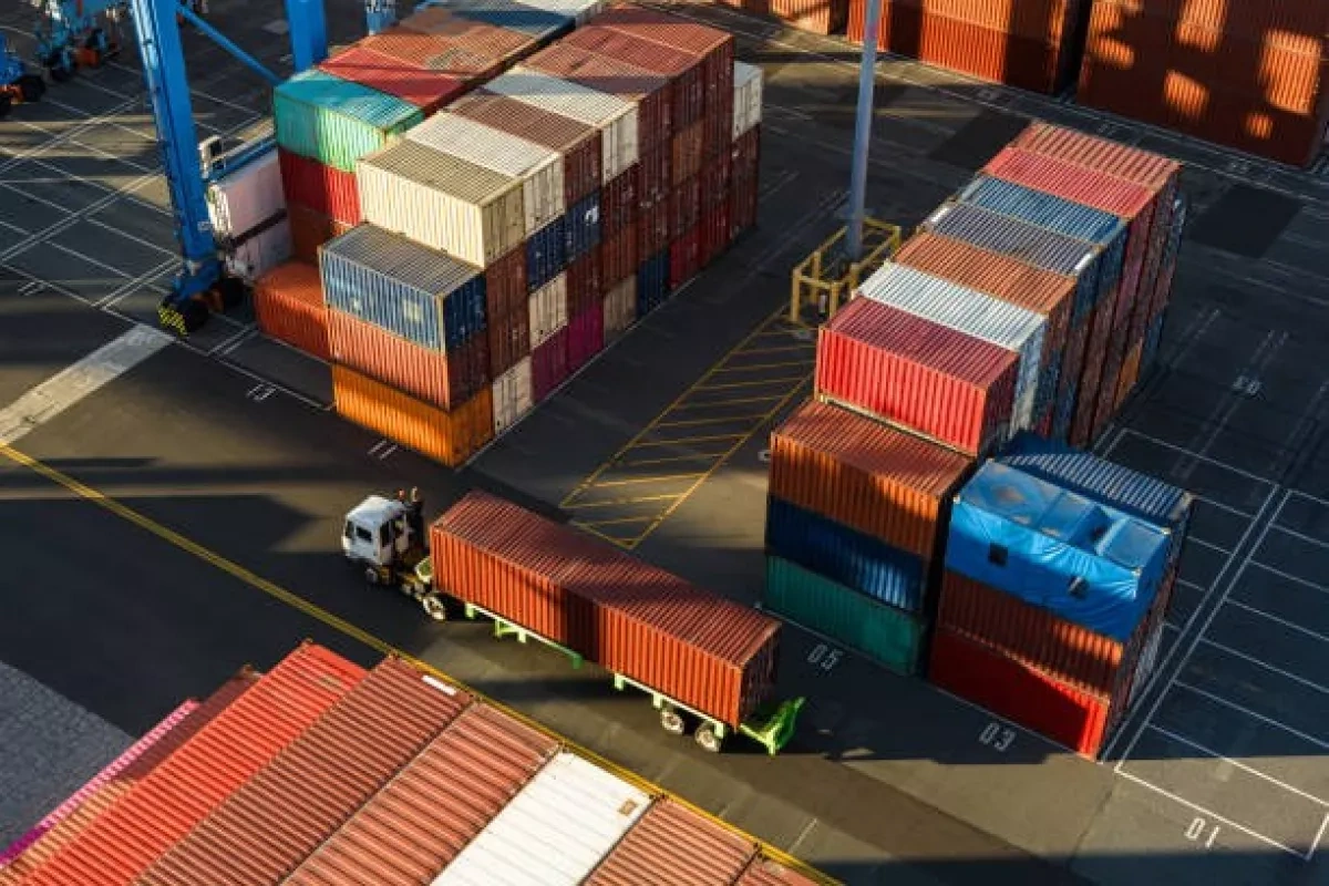 Azerbaijan's non-oil exports surge past $5 billion in January-May on gold sales