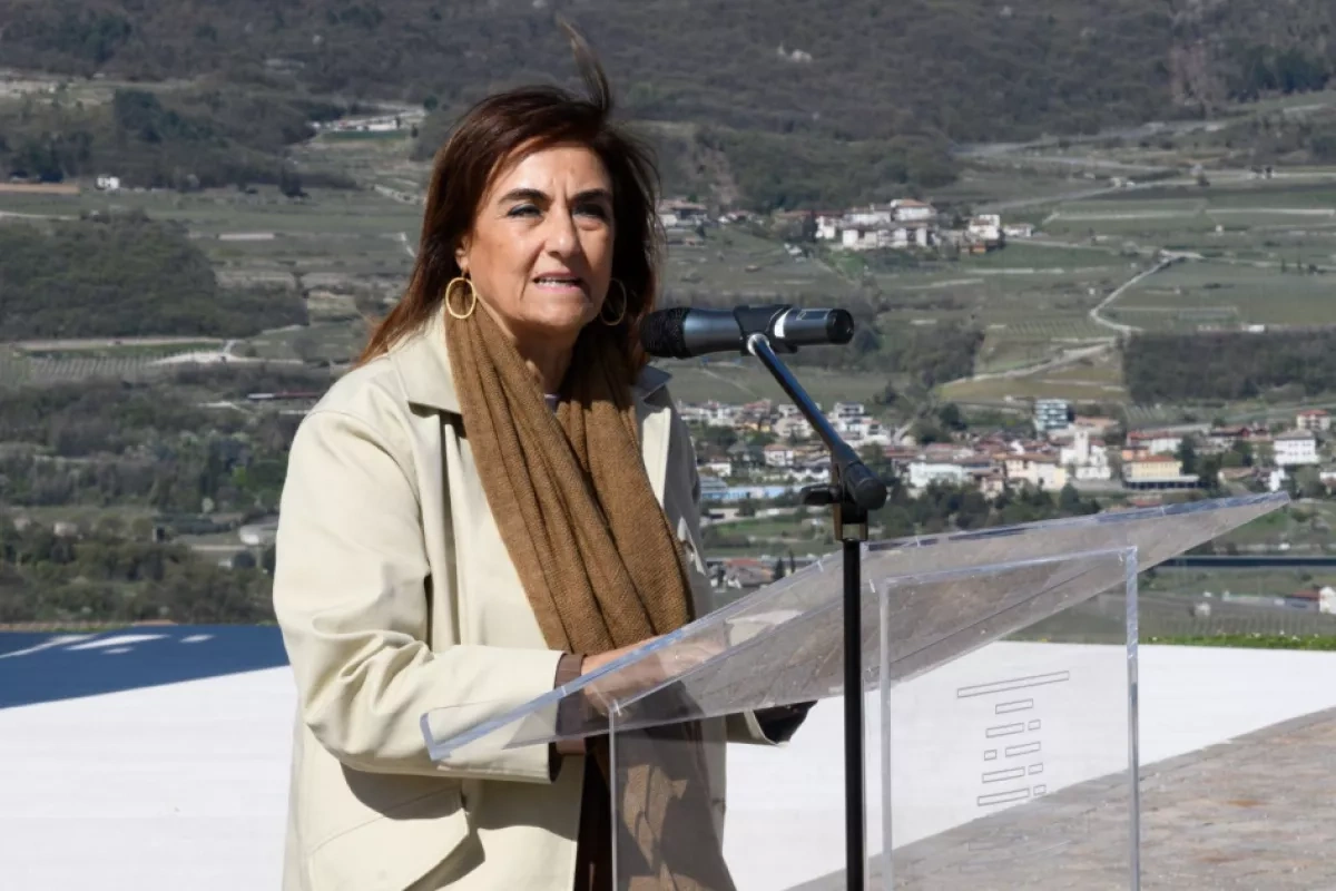Azerbaijani flag gets raised in Italy to mark Day of Genocide PHOTO