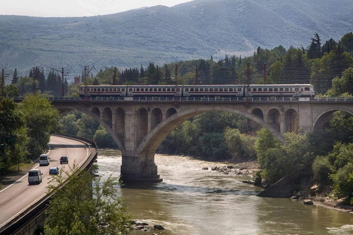 Kocharyan’s train back to 1992: reviving old conflicts Article by Vladimir Tskhvediani