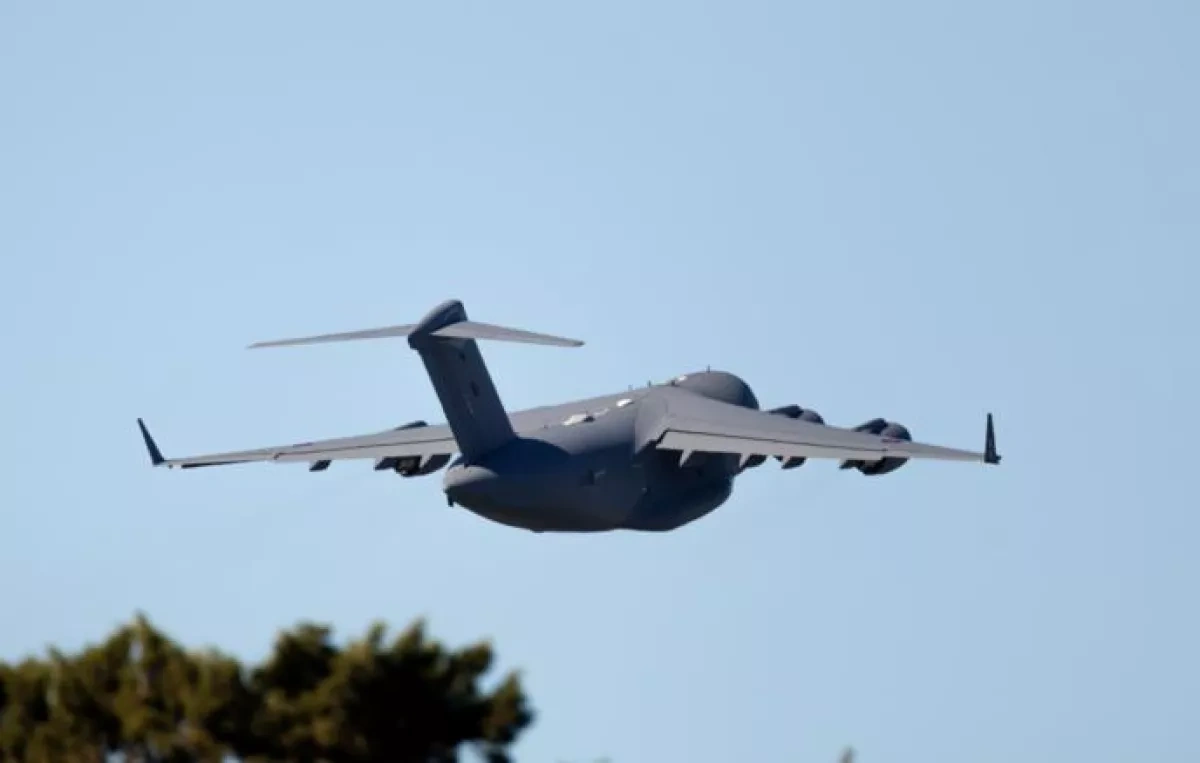 US military aircraft C-17 bound for Middle East reverses course