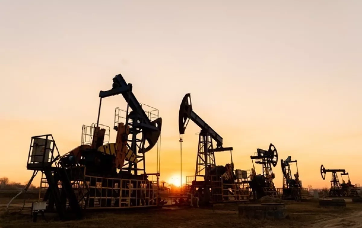 Oil prices jump over 2% after Iran–US military escalation