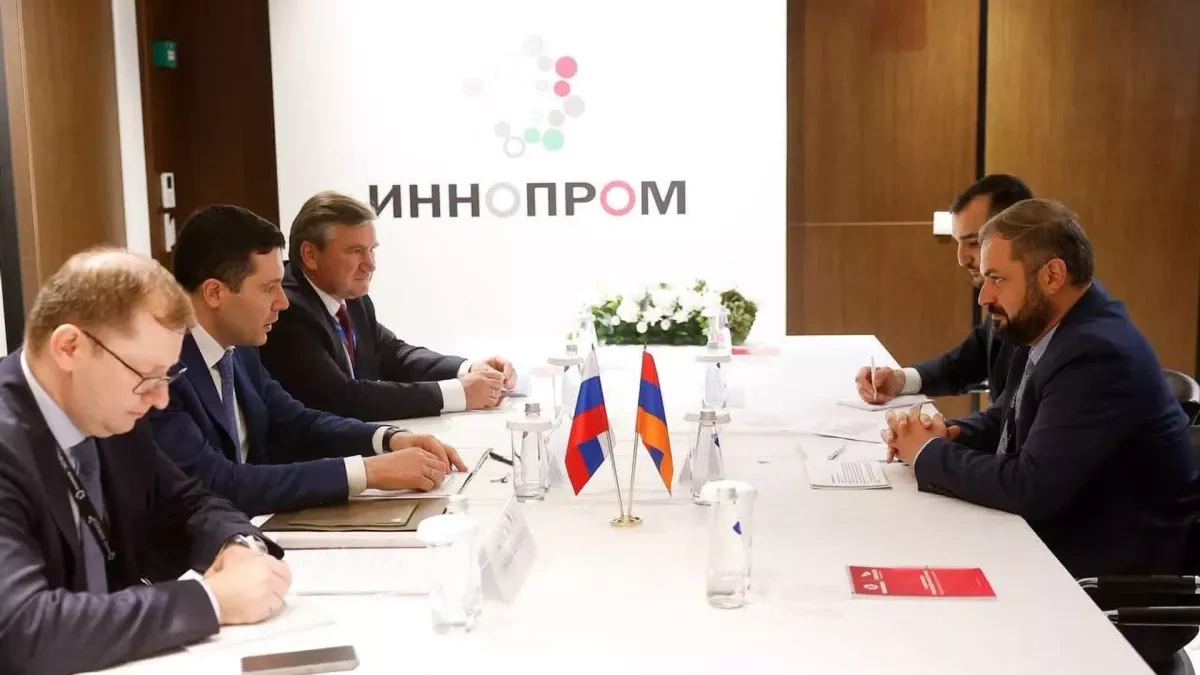 Yerevan, Moscow pledge to deepen economic, industrial ties